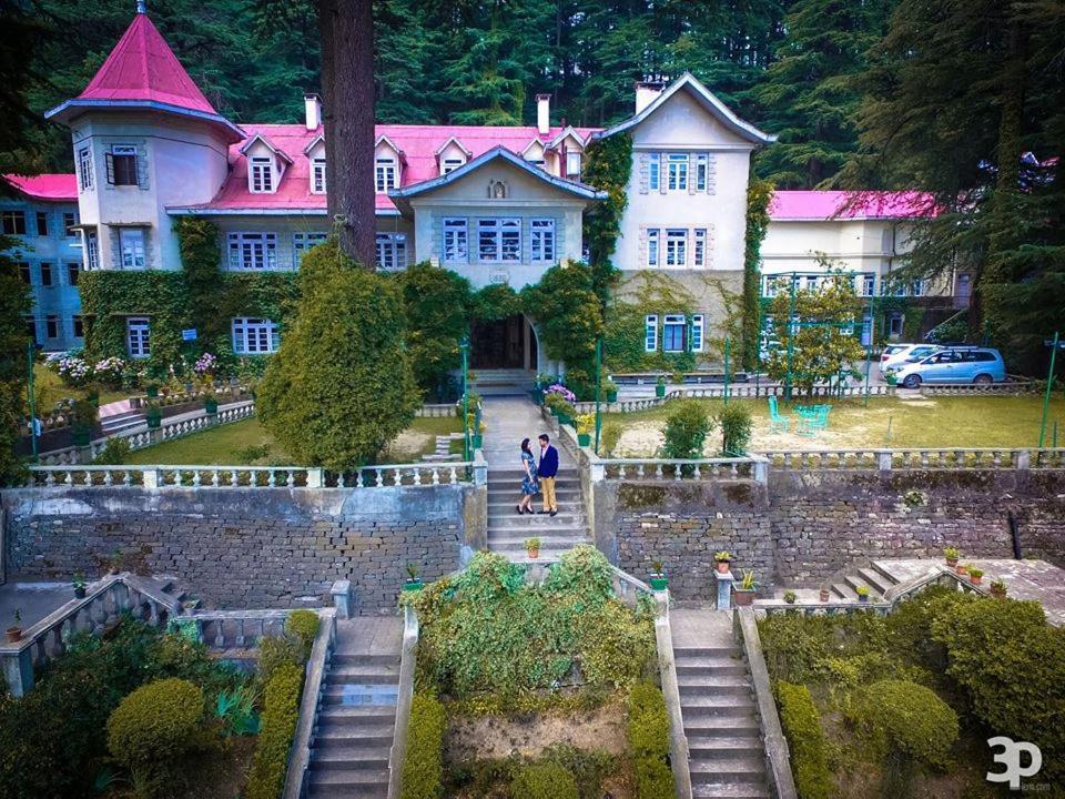 Woodville Palace Hotel Shimla Buitenkant foto
